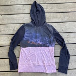 3/$25 || American Eagle Lightweight Hoodie